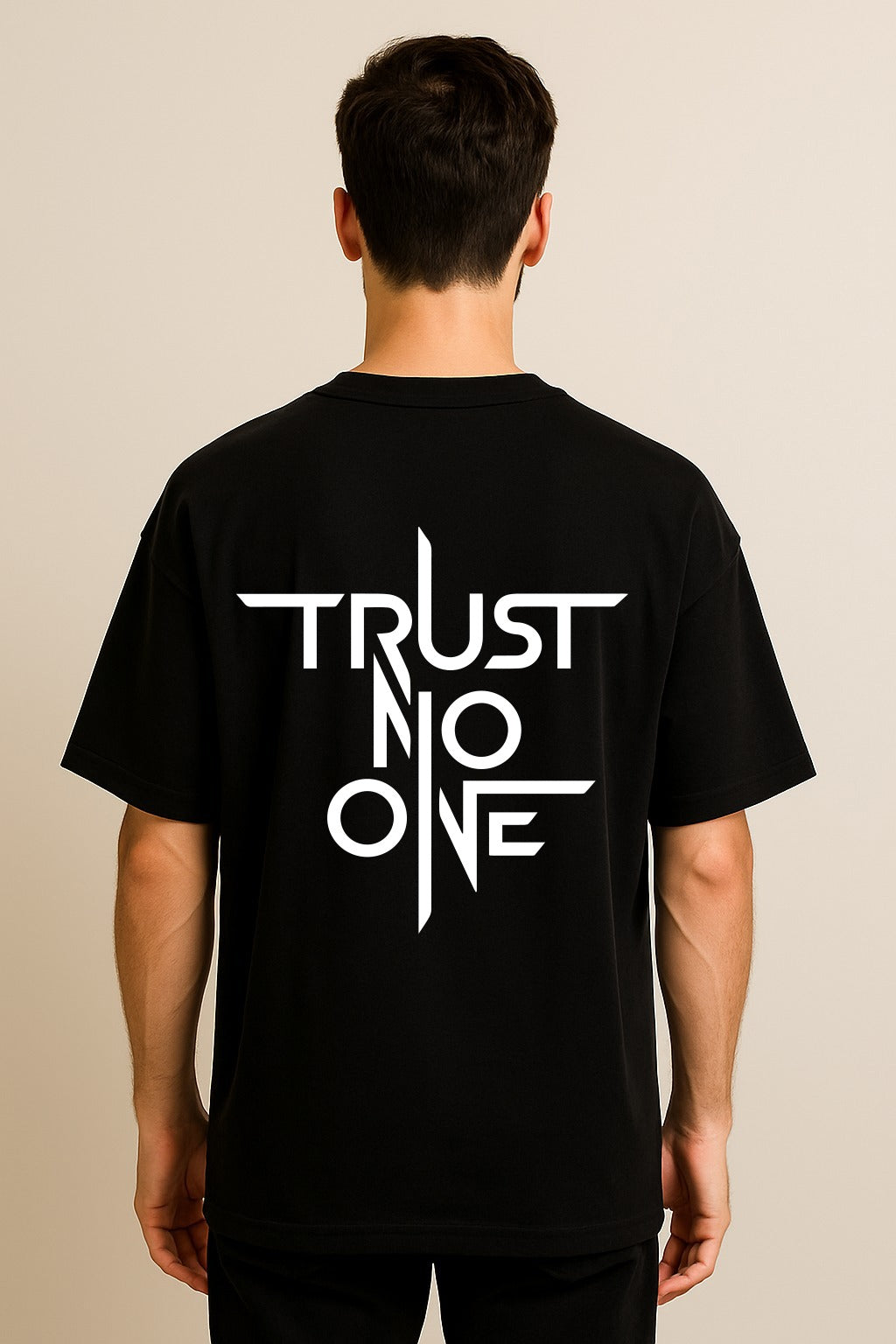 Trust No One OVERSIZED TSHIRT