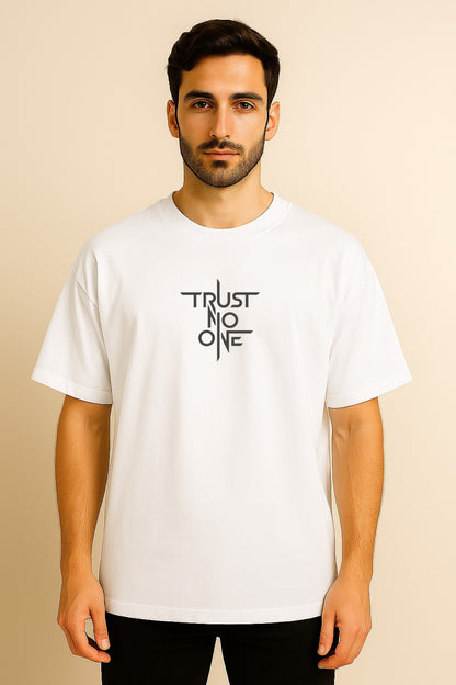 Trust No One OVERSIZED TSHIRT